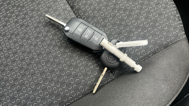 Vauxhall Crossland X 1.2T ecoTec [110] SE Nav 5dr [6 Speed] [S/S] Petrol Hatchback